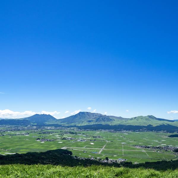 大観峰から望む阿蘇五岳