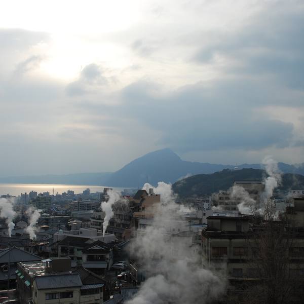鉄輪から見る湯けむり