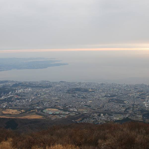 鶴見岳山頂からの眺め